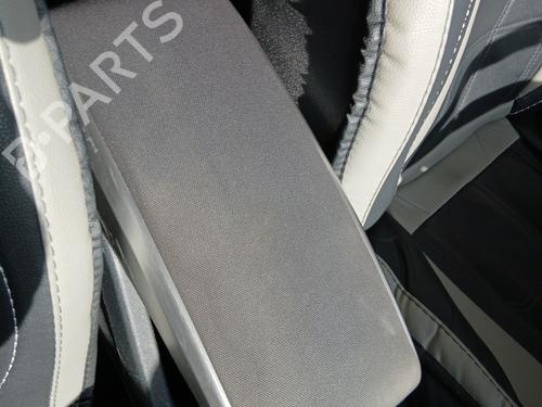 Used Armrest / Center console TOYOTA VERSO (_R2_) 1.6 D4-D (WAR20_) (112 hp) 32166777