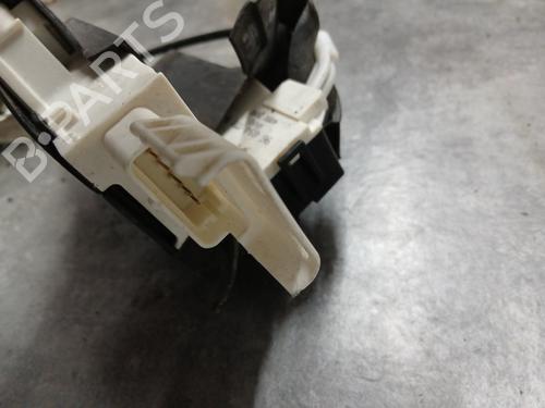 Front left lock PEUGEOT 407 SW (6E_, 6D_) 2.0 HDi 135 | BP27205405C98 