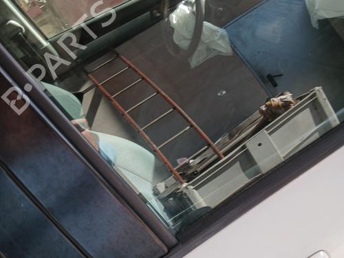 Front right door window SUZUKI SWIFT III (MZ, EZ) 1.3 DDiS (RS413D) | BP30126353C19