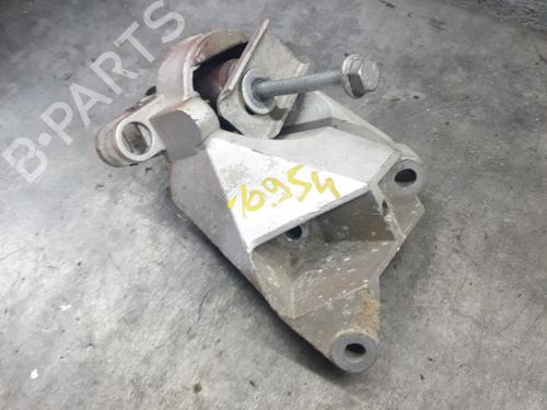 Used Engine mount Engine mount RENAULT TWINGO I (C06_) 1.2 (C066, C068) (58 hp) 36763243 36763243
