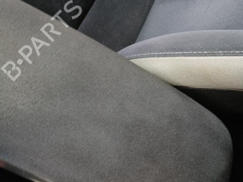 Armrest / Center console HONDA CIVIC VIII Hatchback (FN, FK) 2.2 CTDi (FK3) | BP30299132I20 