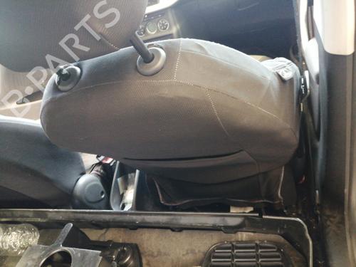 Right front seat CITROËN C3 II (SC_) 1.4 HDi 70 (SC8HZC, SC8HR0, SC8HP4) | BP27156707C16  - Image 9