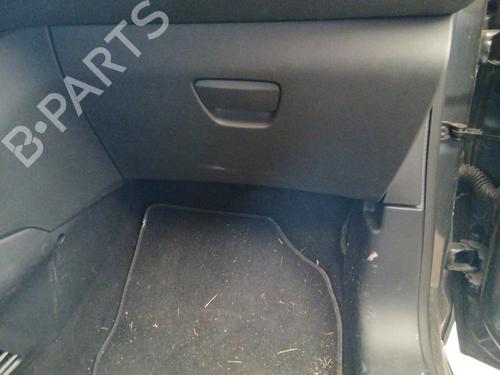 Used Glove box PEUGEOT 208 I (CA_, CC_) 1.2 VTI 82 (82 hp) 28621966