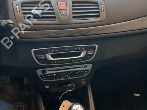 Dashboard RENAULT MEGANE III Coupe (DZ0/1_) 1.5 dCi (DZ0B) | BP36141003C46 - Image 4