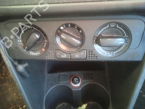 Used Climate control VW POLO V (6R1, 6C1) 1.6 TDI (75 hp) 21282976