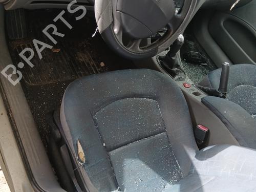 Left taillight RENAULT LAGUNA II (BG0/1_) 1.6 16V (BG0A, BG0L) | BP32493132C34 