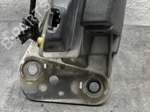 Used Support Support RENAULT CLIO III (BR0/1, CR0/1) 1.4 16V (98 hp) 32139088 32139088