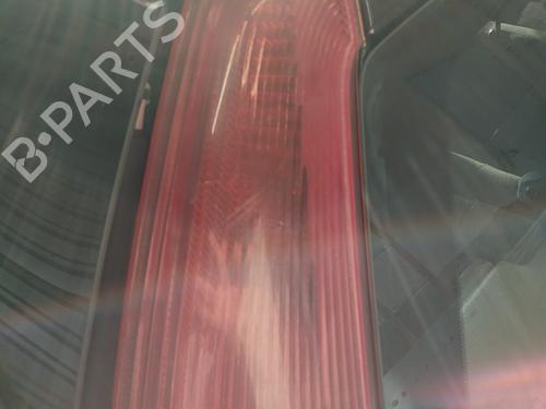 Højre baglygte PEUGEOT 206 SW (2E/K) 1.4 HDi (68 hp) 31642089