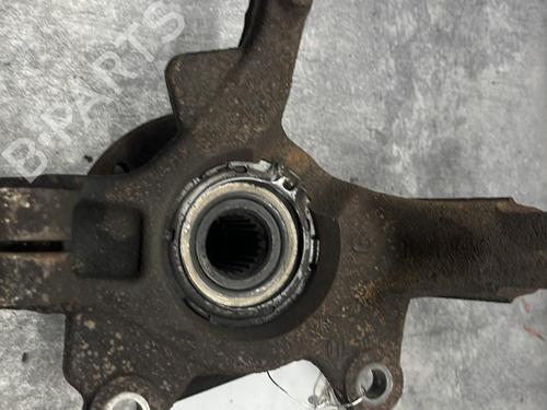 Left front steering knuckle RENAULT CLIO III (BR0/1, CR0/1) 1.2 16V Hi-Flex (BR1U, CR1U) | BP29375291M25 