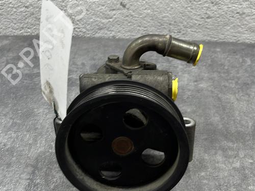 Used Steering pump FORD FIESTA V (JH_, JD_) 1.3 (69 hp) 26167682