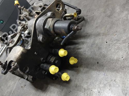 Used Injection pump Injection pump RENAULT MASTER II Platform/Chassis (ED/HD/UD) 2.5 D (80 hp) 36369157 36369157