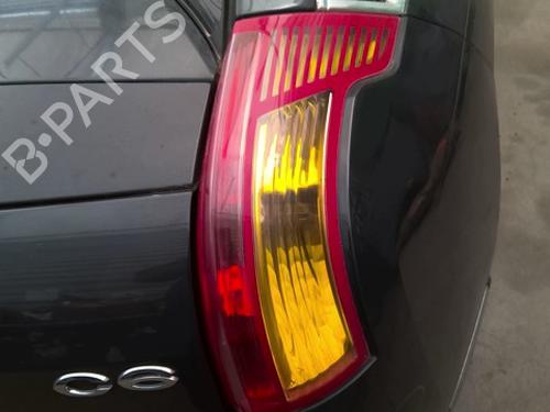 Used Right taillight Right taillight CITROËN C6 (TD_) 2.7 HDi (204 hp) 39398012 39398012