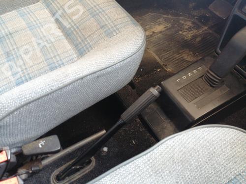 Used Hand brake FIAT UNO (146_, 158_) 75 i.e. 1.5 (75 hp) 25737869