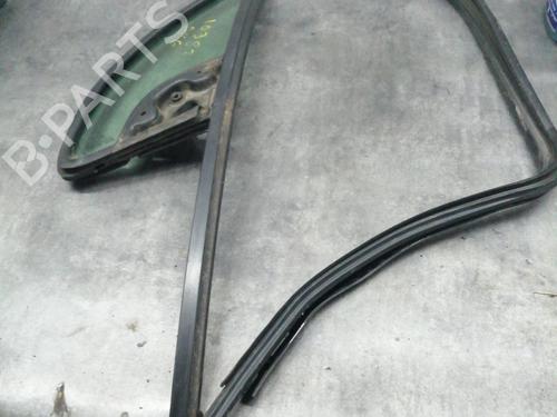 Used Front left quarter glass CITROËN C3 I (FC_, FN_) 1.4 HDi (68 hp) 25871691