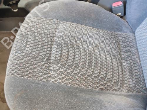 Asiento delantero izquierdo Asiento delantero izquierdo 38308644 38308644