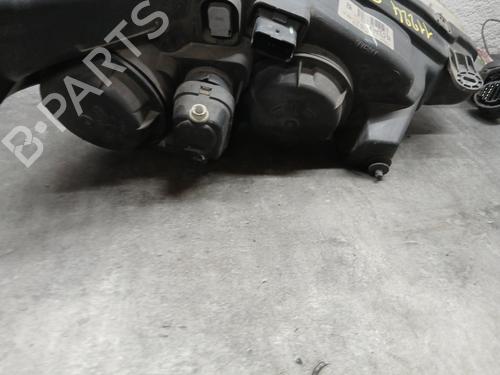 Left headlight PEUGEOT 607 (9D, 9U) 2.0 HDI | BP32237027C28 