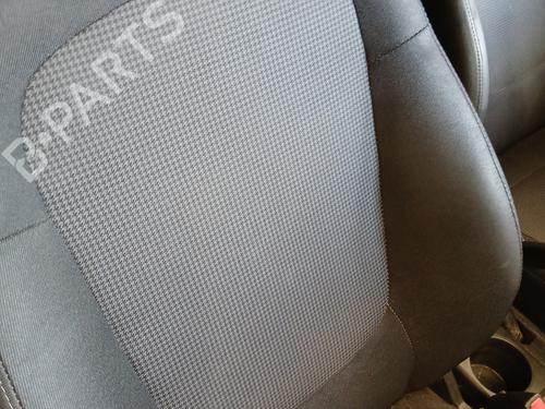 Right front seat HYUNDAI i20 I (PB, PBT) 1.2 | BP30149033C16