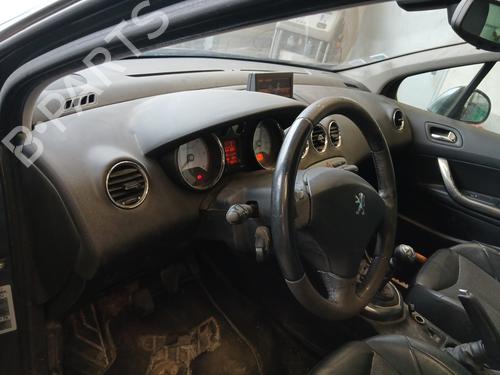 Used Dashboard Dashboard PEUGEOT 308 SW I (4E_, 4H_) 1.6 HDi (109 hp) 31576675 31576675