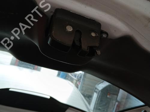 Fechadura da mala FIAT PUNTO (188_) 1.2 60 (188.030, .050, .130, .150, .230, .250) (60 hp) 32176247