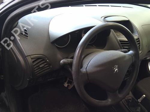 Dashboard PEUGEOT 206+ (2L_, 2M_) 1.4 HDi eco 70 | BP39215780C46 - Image 9