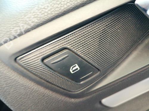 Used Right rear window switch Right rear window switch SKODA OCTAVIA II Combi (1Z5) 2.0 TDI 4x4 (140 hp) 27654560 27654560