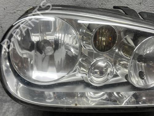 Used Right headlight Right headlight VW GOLF IV (1J1) 1.9 TDI (90 hp) 32993212 32993212