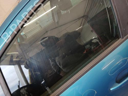 Dør rude ventre foran PEUGEOT 207 (WA_, WC_) 1.6 HDi (90 hp) 31669858