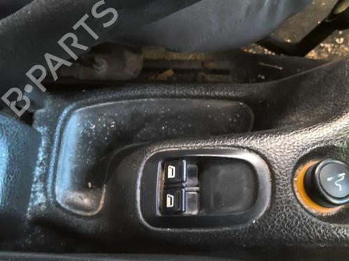 Used Left front window switch Left front window switch PEUGEOT 206 Hatchback (2A/C) 1.9 D (69 hp) 40203690 40203690