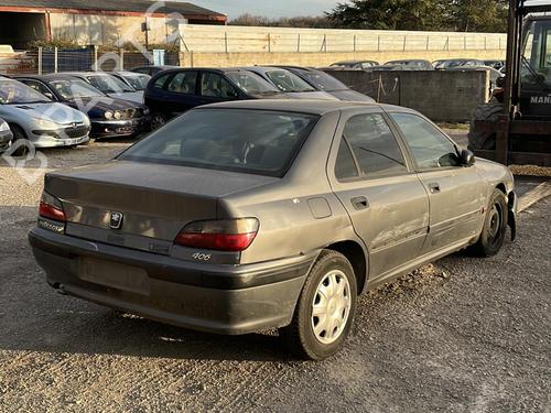 Grille PEUGEOT 406 (8B) 1.9 TD | BP20886031C40 