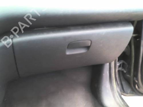 Used Glove box Glove box PEUGEOT 3008 I MPV (0U_) 2.0 HDi 150 / BlueHDi 150 (150 hp) 40437334 40437334