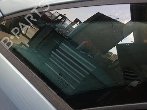 front-left-quarter-glass-opel-meriva-a-mpv-x03-2003-2004-2005-2006-2007-2008-2009-2010-38058462 main image