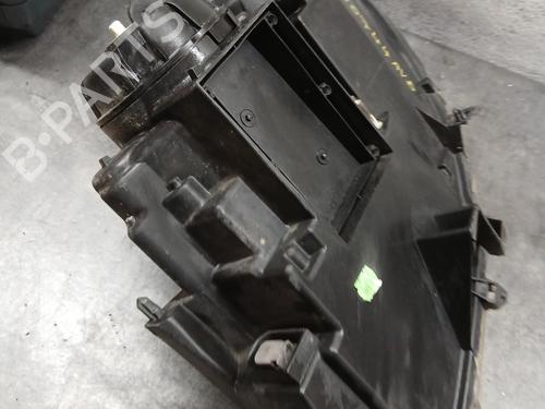 Right headlight PEUGEOT 807 (EB_) 2.0 HDi | BP30675302C29 