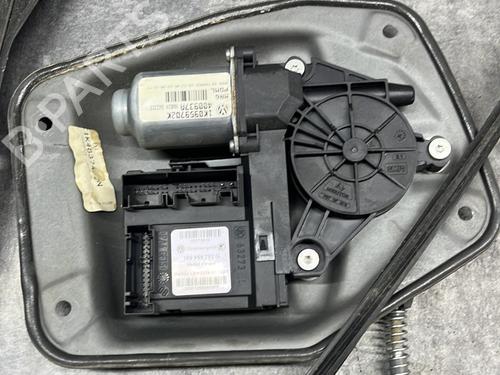 Front right window mechanism VW GOLF V (1K1) 2.0 TDI 16V | BP27338765C23 