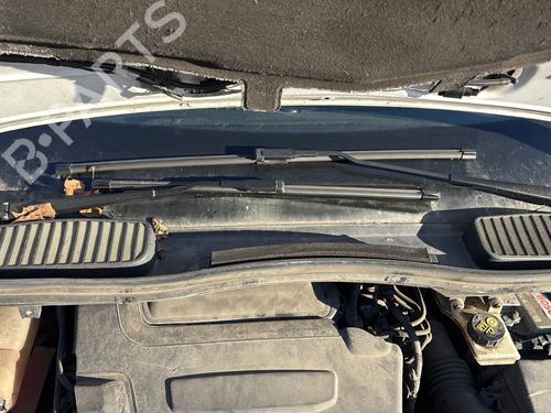 front-windshield-wiper-arm-ford-c-max-ii-dxacb7-dxaceu-2010-2011-2012-2013-2014-2015-2016-2017-2018-2019-31270540 main image