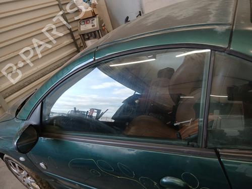 Used Front left door window PEUGEOT 206 CC (2D) 1.6 16V (2DNFUF, 2DNFUR) (109 hp) 31649726