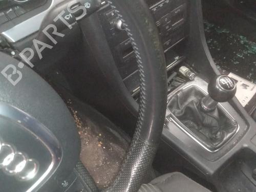 Steering wheel AUDI A4 B7 (8EC) 2.0 TDI 16V | BP22549469C49 