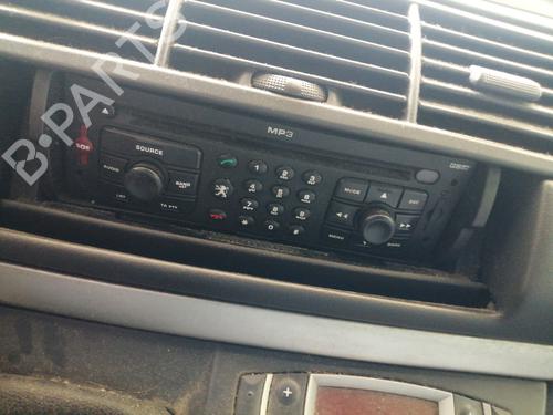 Bilradio PEUGEOT 807 (EB_) 2.0 HDi (107 hp) 27873785
