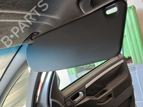 Used Right sun visor Right sun visor 38058515 38058515