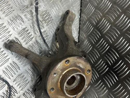 Used Right front steering knuckle Right front steering knuckle DACIA SANDERO 1.5 dCi (68 hp) 20880641 20880641