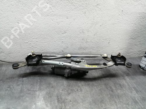 Used Front wiper motor Front wiper motor TOYOTA AURIS (_E18_) 1.8 Hybrid (ZWE186_, ZWE186R) (136 hp) 25921549 25921549