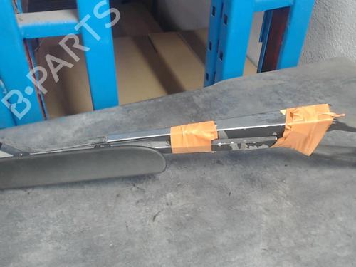 Used Front windshield wiper arm HONDA CIVIC IV Hatchback (EC, ED, EE) 1.6 i 16V (ED7) (130 hp) 21279335