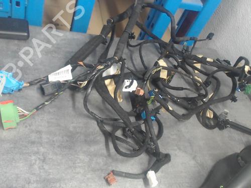 Used Electronic module PEUGEOT 208 I (CA_, CC_) 1.2 VTI 82 (82 hp) 32631209