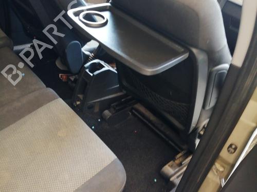 Right front seat OPEL MERIVA A MPV (X03) 1.7 CDTI (E75) | BP28018972C16 