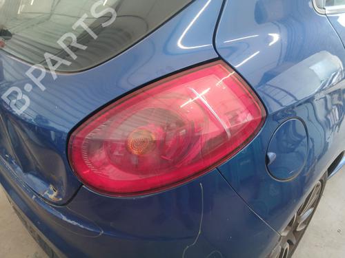 Used Right taillight FIAT BRAVO II (198_) 1.9 D Multijet (198AXC1B) (150 hp) 28489430