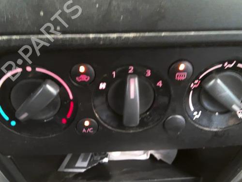 Used Climate control Climate control 38977621 38977621