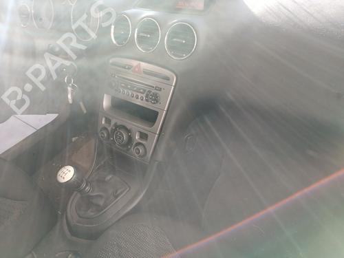 Dashboard PEUGEOT 308 SW I (4E_, 4H_) 1.6 HDi | BP30083331C46