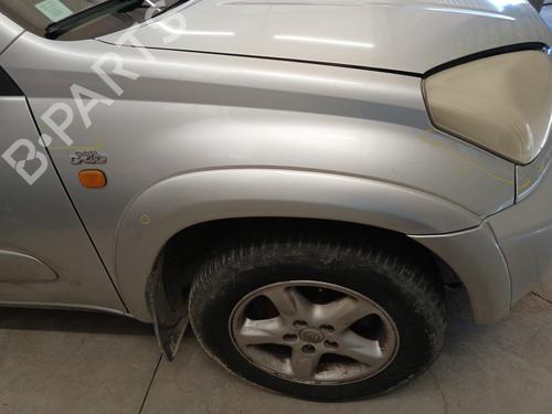 Right front fenders TOYOTA RAV 4 II (_A2_) 2.0 D 4WD (CLA20_, CLA21_, CLA20R, CLA21R) | BP30109389C42