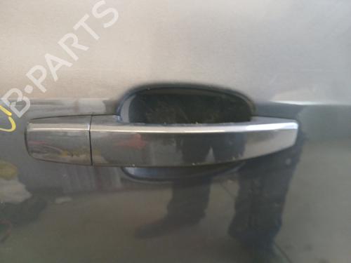 front-right-exterior-door-handle-opel-astra-j-p10-2009-2010-2011-2012-2013-2014-2015-2016-32108451 main image