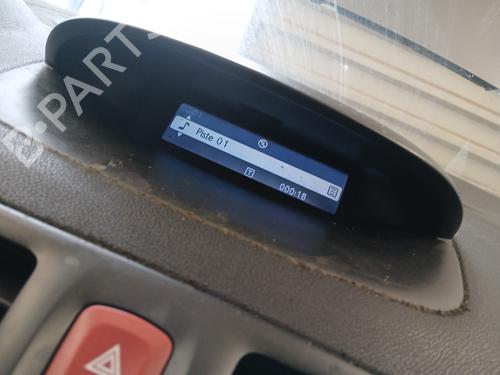 Used Radio Radio RENAULT MEGANE III Hatchback (BZ0/1_, B3_) 1.5 dCi (BZ09, BZ0D, BZ1W, BZ29, BZ14) (110 hp) 32981848 32981848