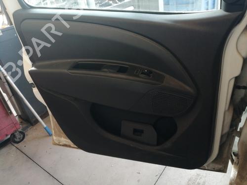 Used Front left window mechanism FIAT DOBLO Cargo (263_) 1.6 D Multijet (263WXD1B, 263WXR1B, 263WXX1B, 263ZXD1B,... (105 hp) 27927248